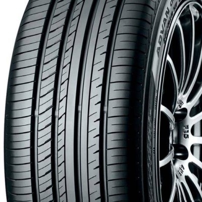 Yokohama 205/45R17 ADVAN dB V552