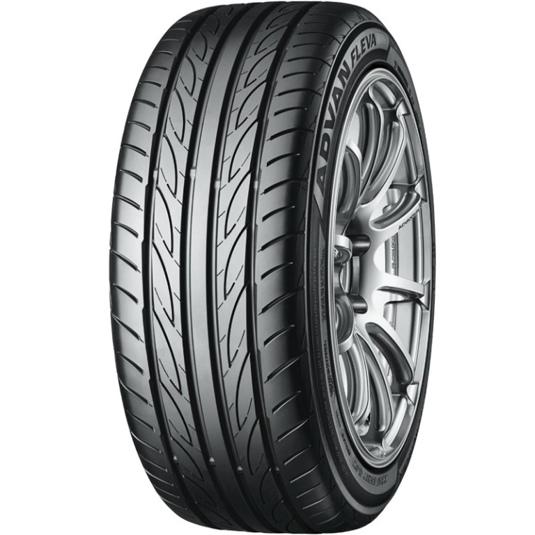 Yokohama 225/45R17 ADVAN FLEVA V701