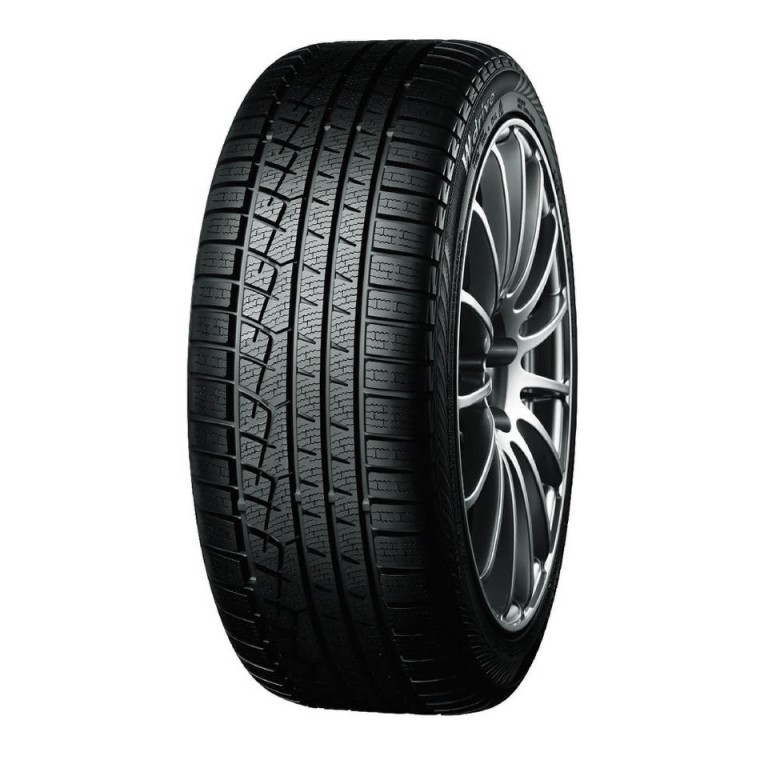 Yokohama 245/40R20 V902B