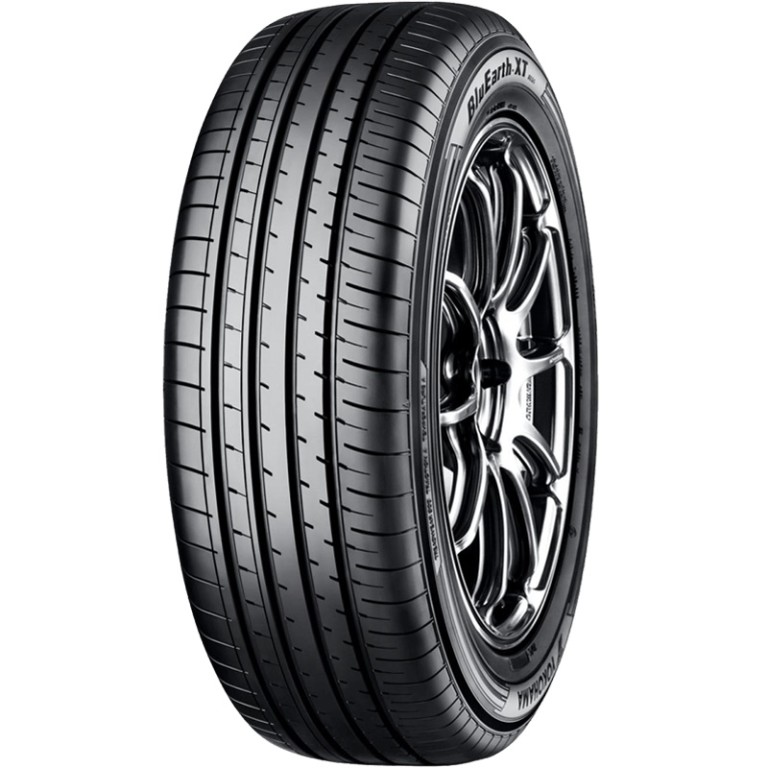 Yokohama 215/60R16 BluEarth-XT AE61