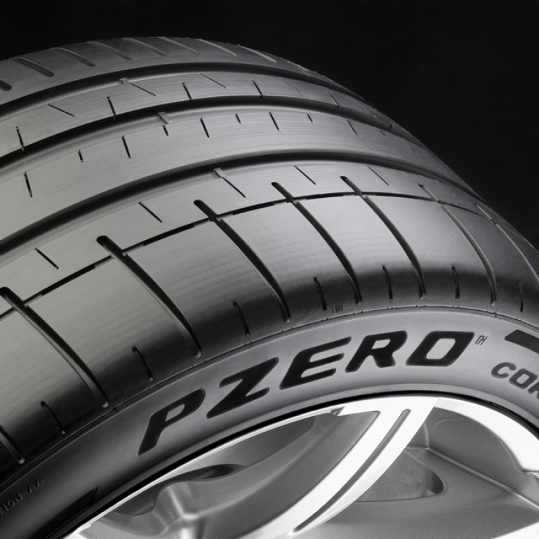 285/40ZR22 (110Y)XL PCORSA(L)