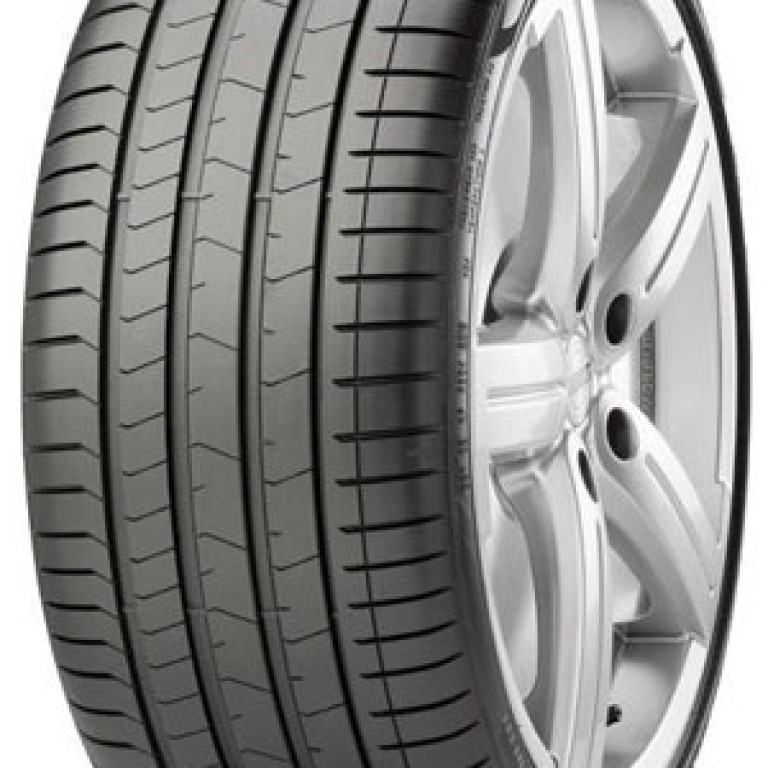 245/45R18 100Y XL r-f P-ZERO(*)